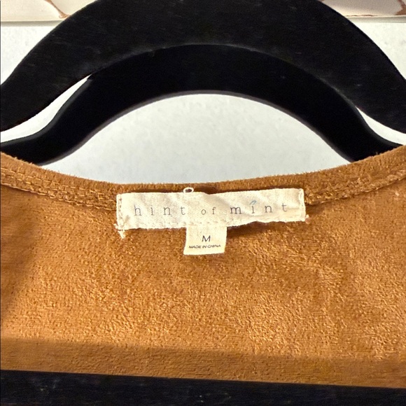 Brown Fringe top with Laser Cut Design - Picture 2 of 4